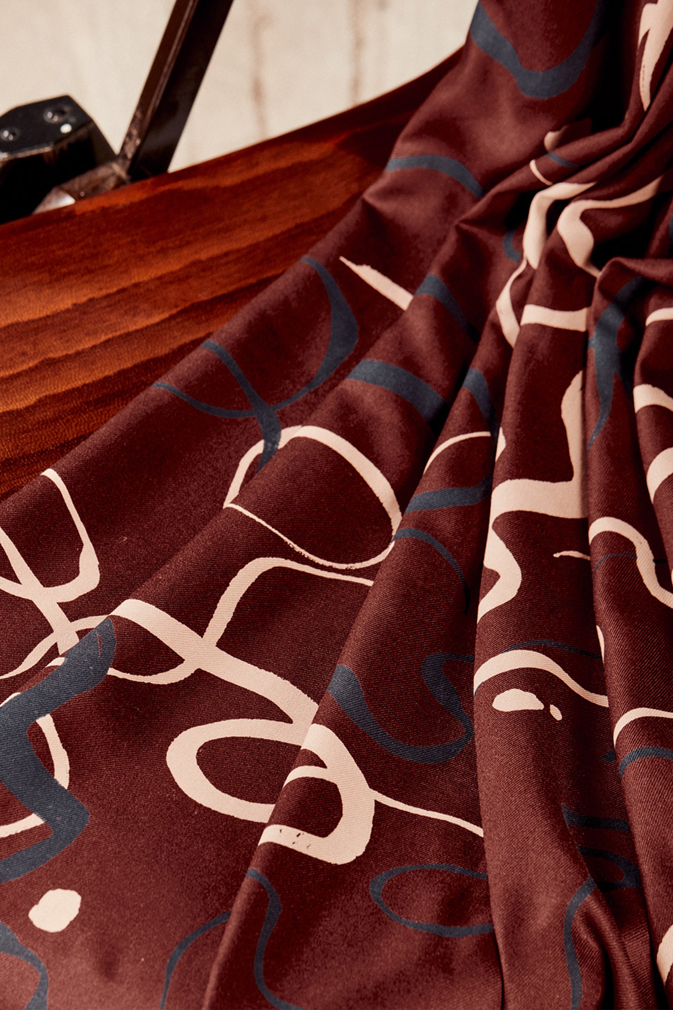 atelier-brunette-tissu-misty-rust-viscose-ecovero-imprim-e image 3