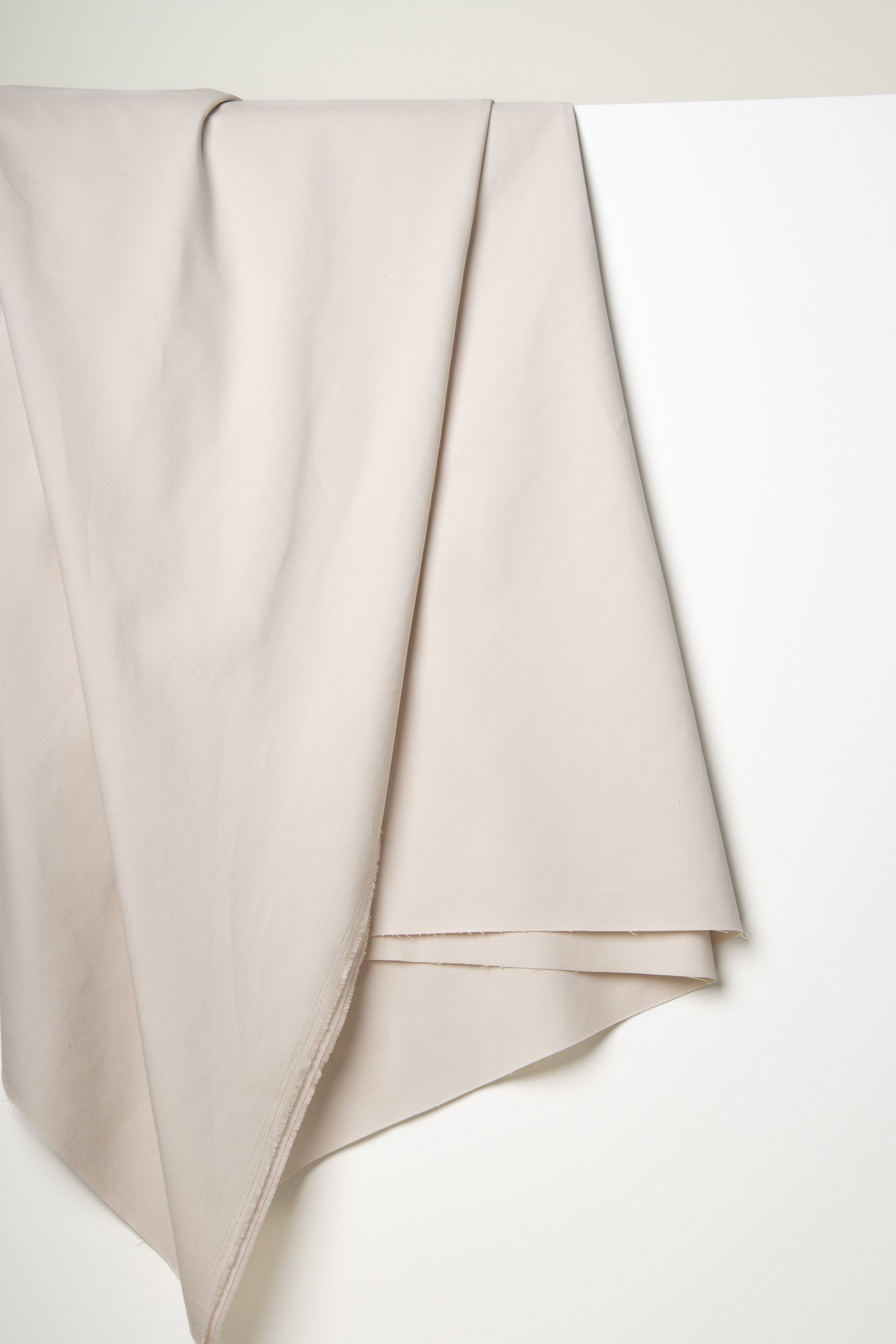 atelier-brunette-tissu-gabardine-light-milky-clay-coton image 1