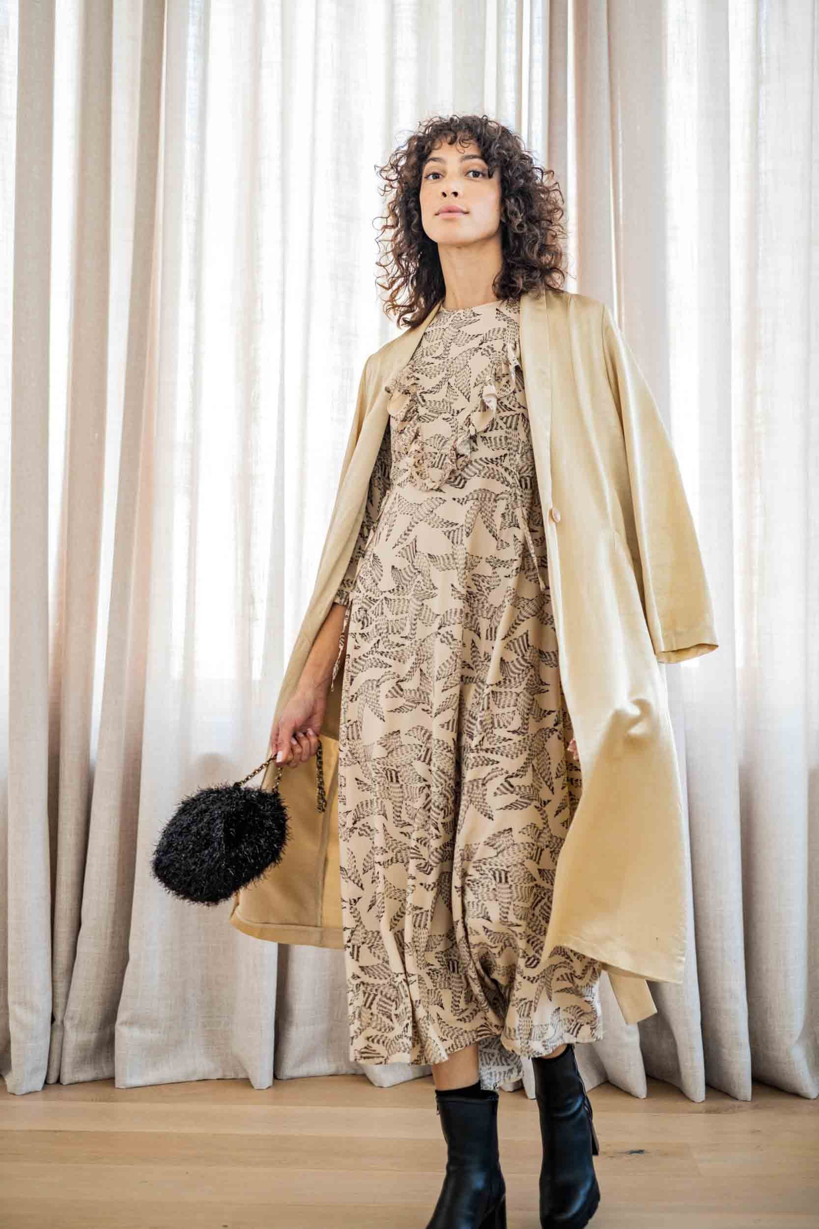 fibre-mood-tammy-robe-ligne-a-volant-patron-de-couture image 3