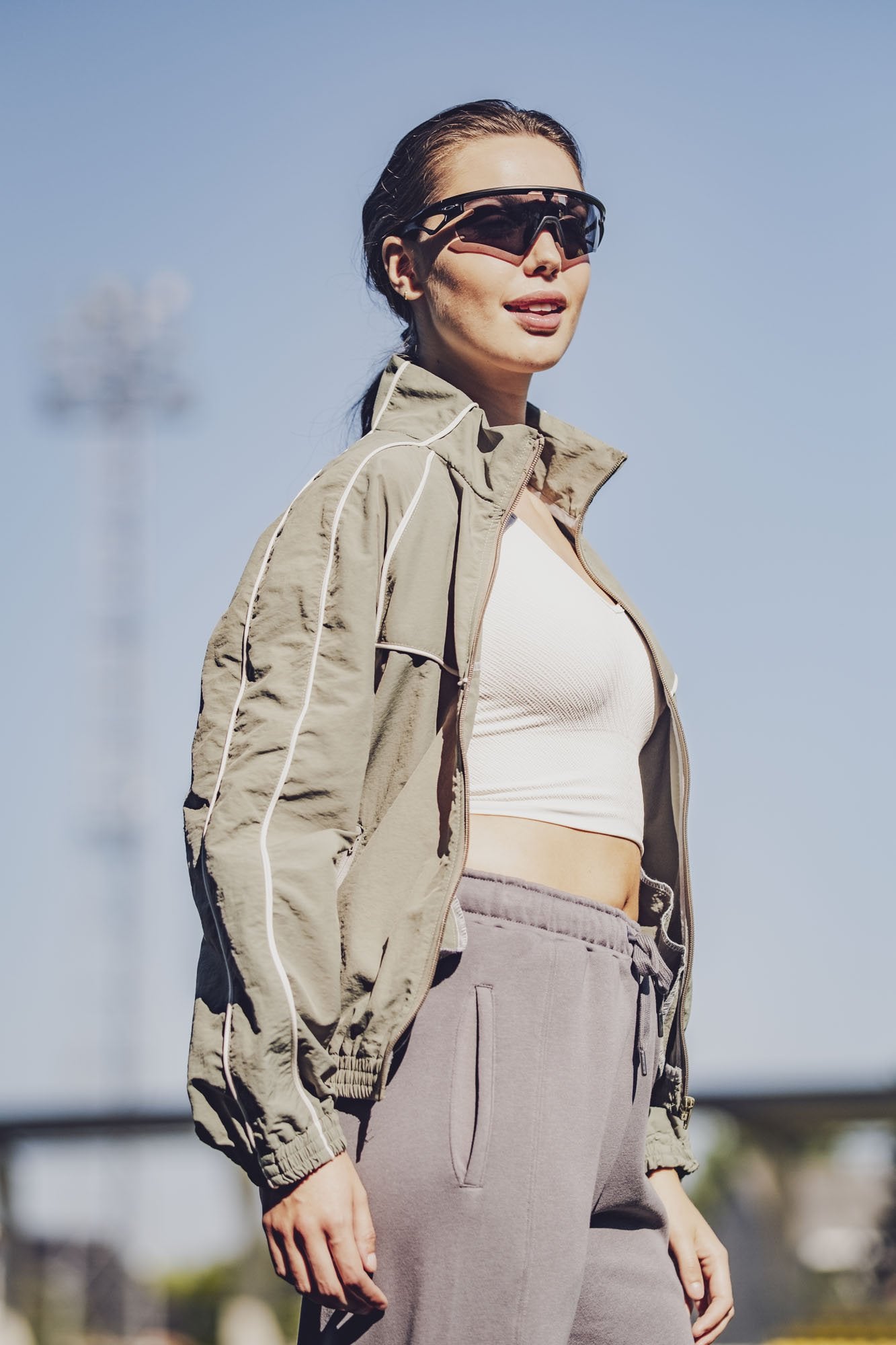 fibre-mood-ash-veste-patron-de-couture-veste-sport-raglan-zip image 3