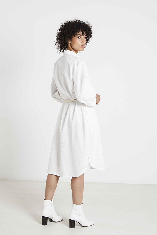 fibre-mood-filippa-robe-patron-de-couture-robe-chemise-ample-manches-ballon-xs-x image 5