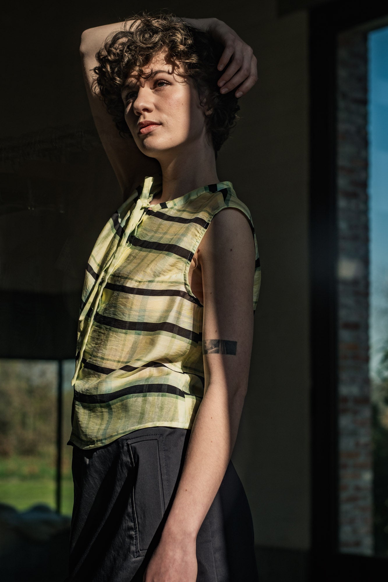 fibre-mood-rima-chemisier-patron-de-couture-top-sans-manches-femme image 7