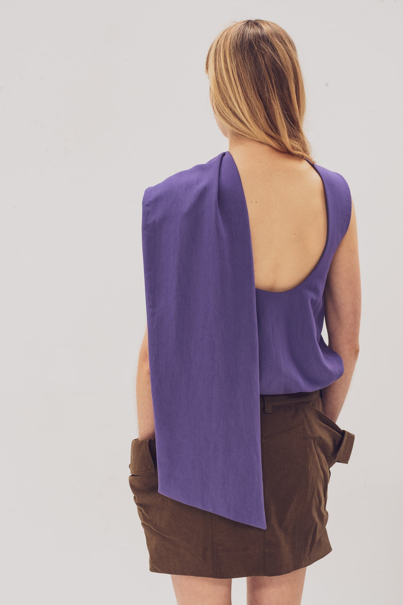 fibre-mood-willow-top-patron-de-couture-top-asym-trique-foulard-int-gr-bretelle- image 7