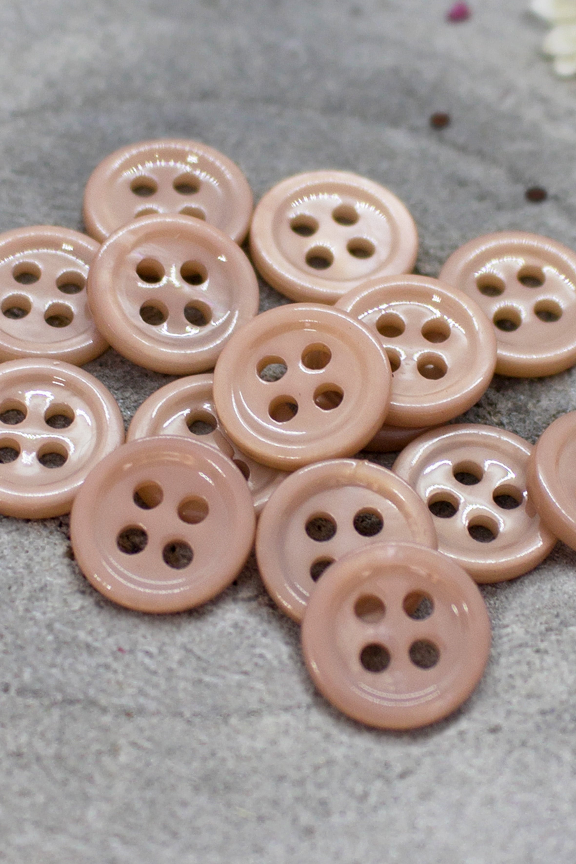 atelier-brunette-boutons-bliss-maple-sandy-sand-x10 image 2