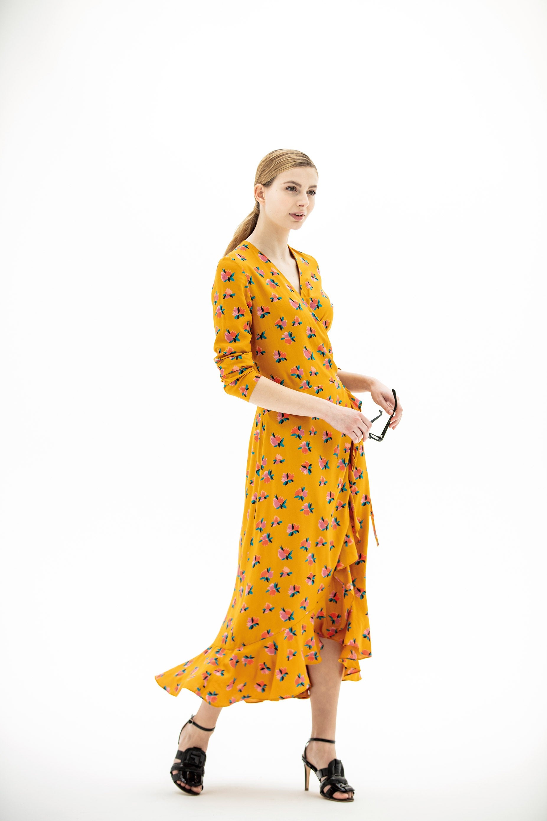 fibre-mood-charlotte-robe-portefeuille-patron-de-couture image 4