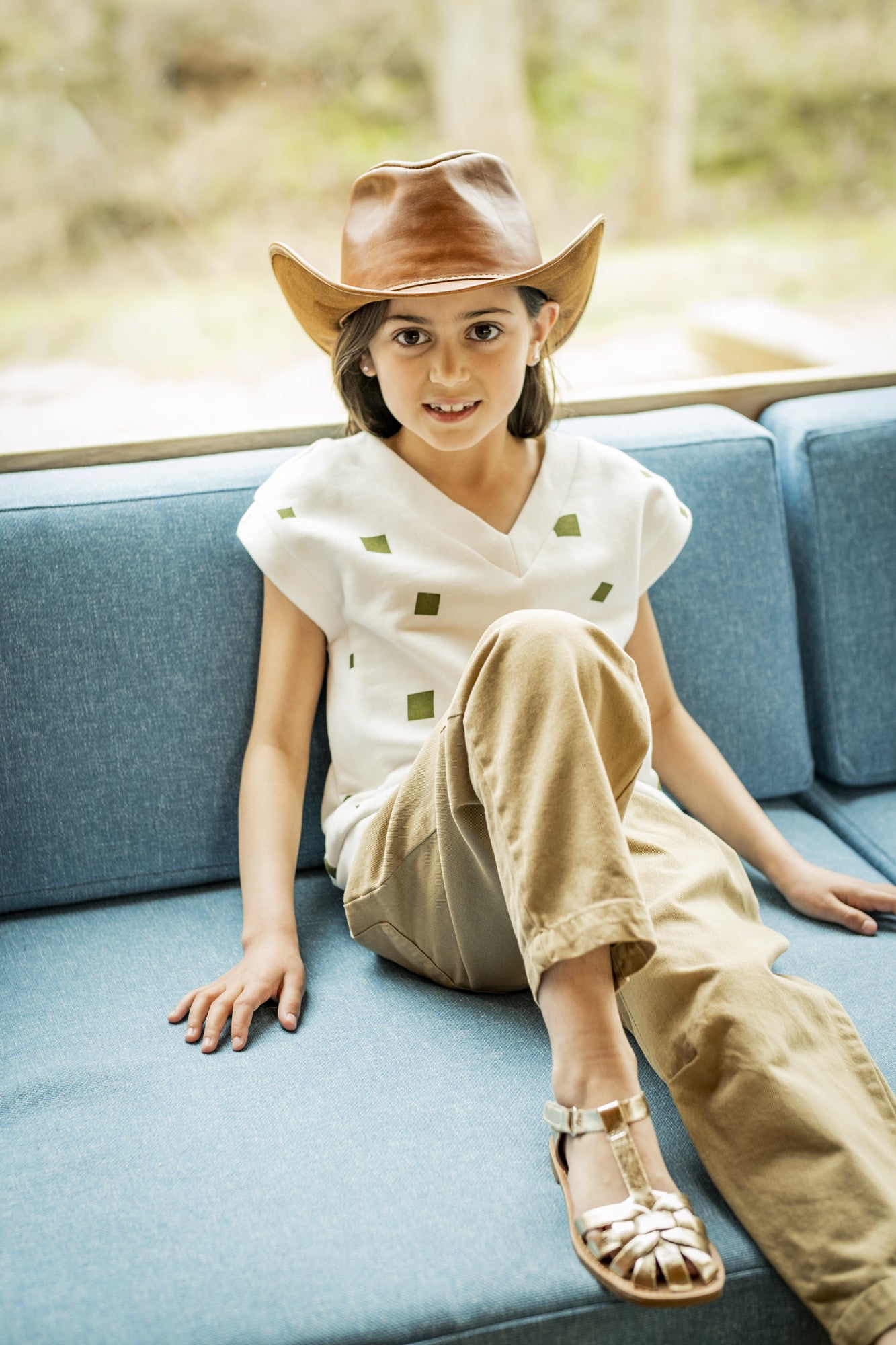 fibre-mood-jules-pull-patron-de-couture-enfant-2-14-ans-pull-et-d-bardeur-encolu image 1