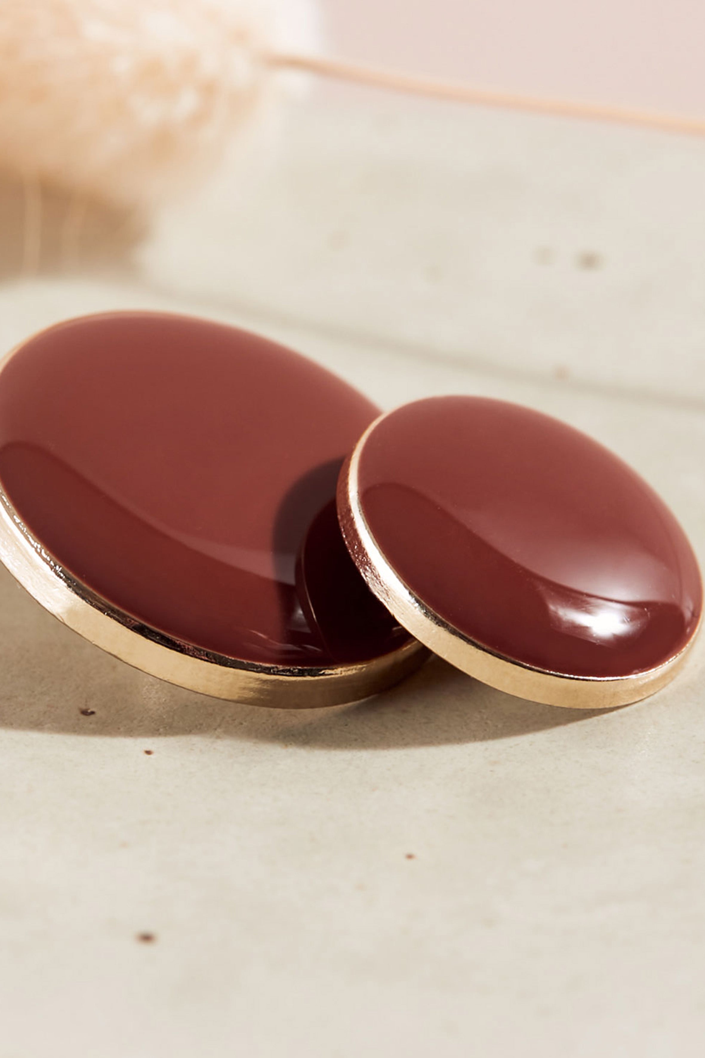 atelier-brunette-boutons-dotty-chestnut-boutons-couture image 2