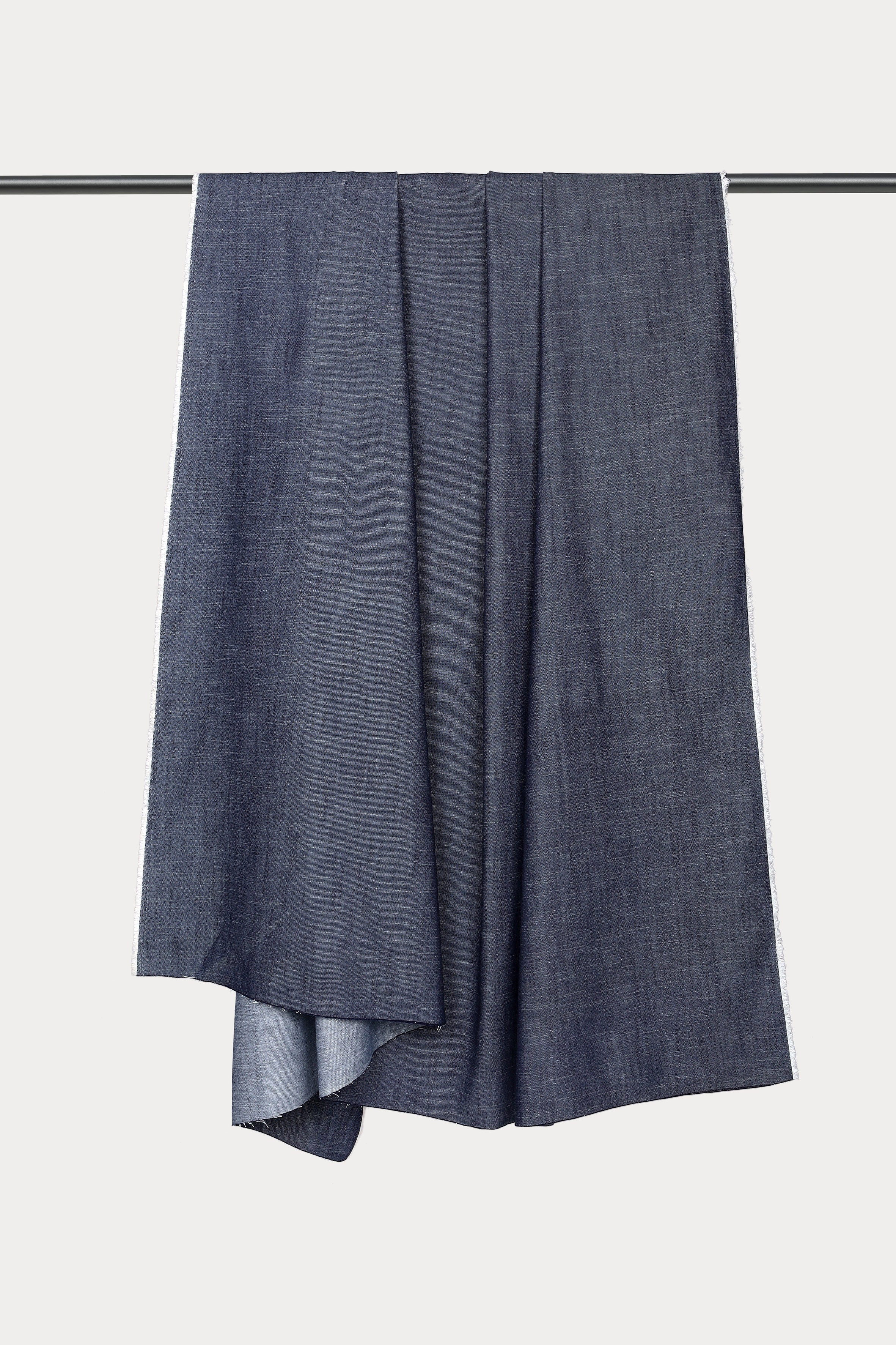 atelier-brunette-tissu-coton-chambray-tencel-deep-night image 1