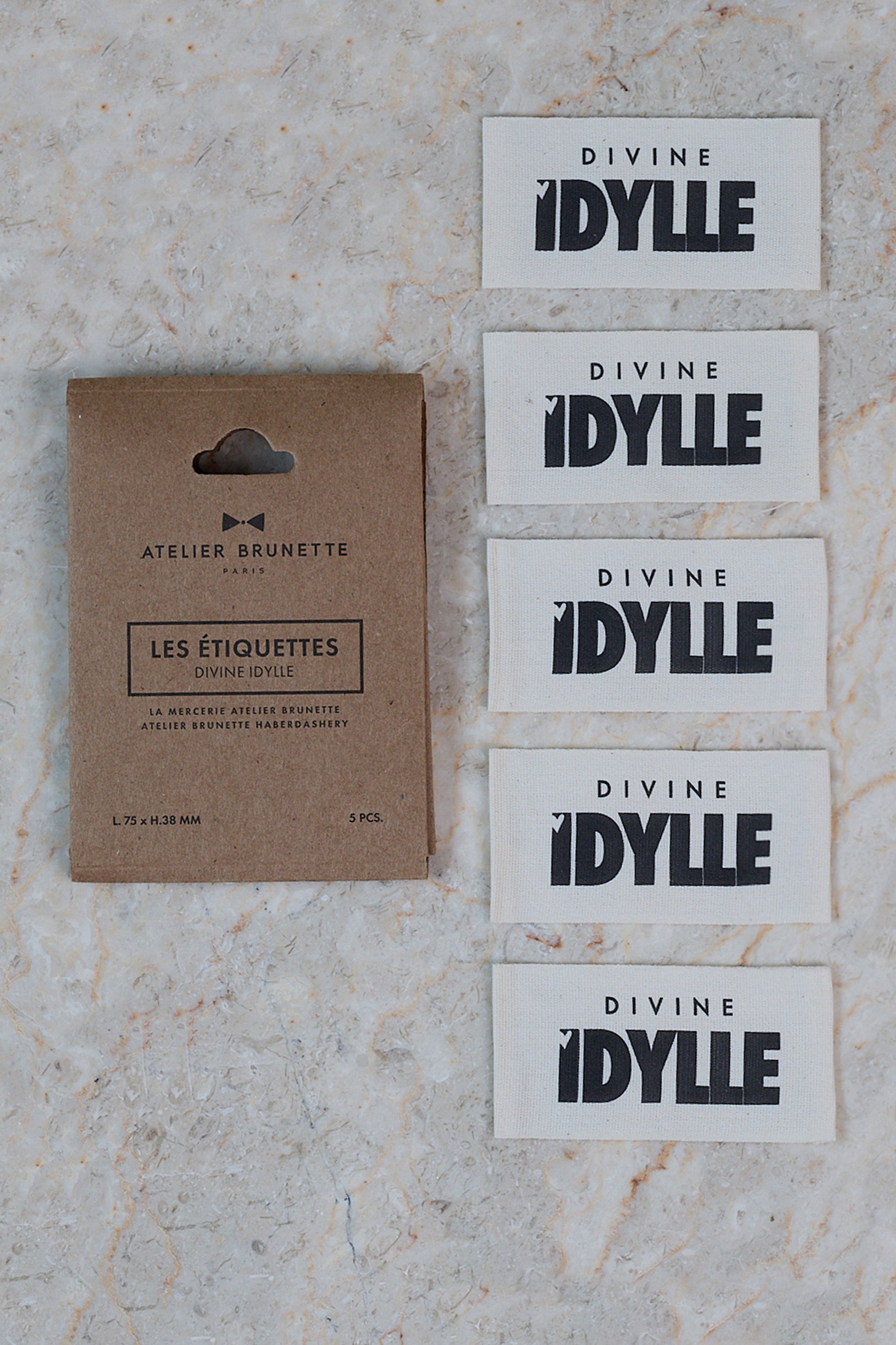 atelier-brunette-pack-tiquettes-divine-idylle-lot-de-5-tiquettes-tiss-es image 1
