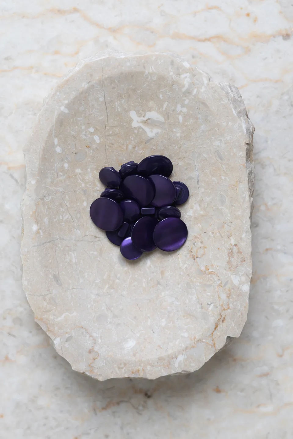 atelier-brunette-boutons-swing-majestic-purple-x10 image 1